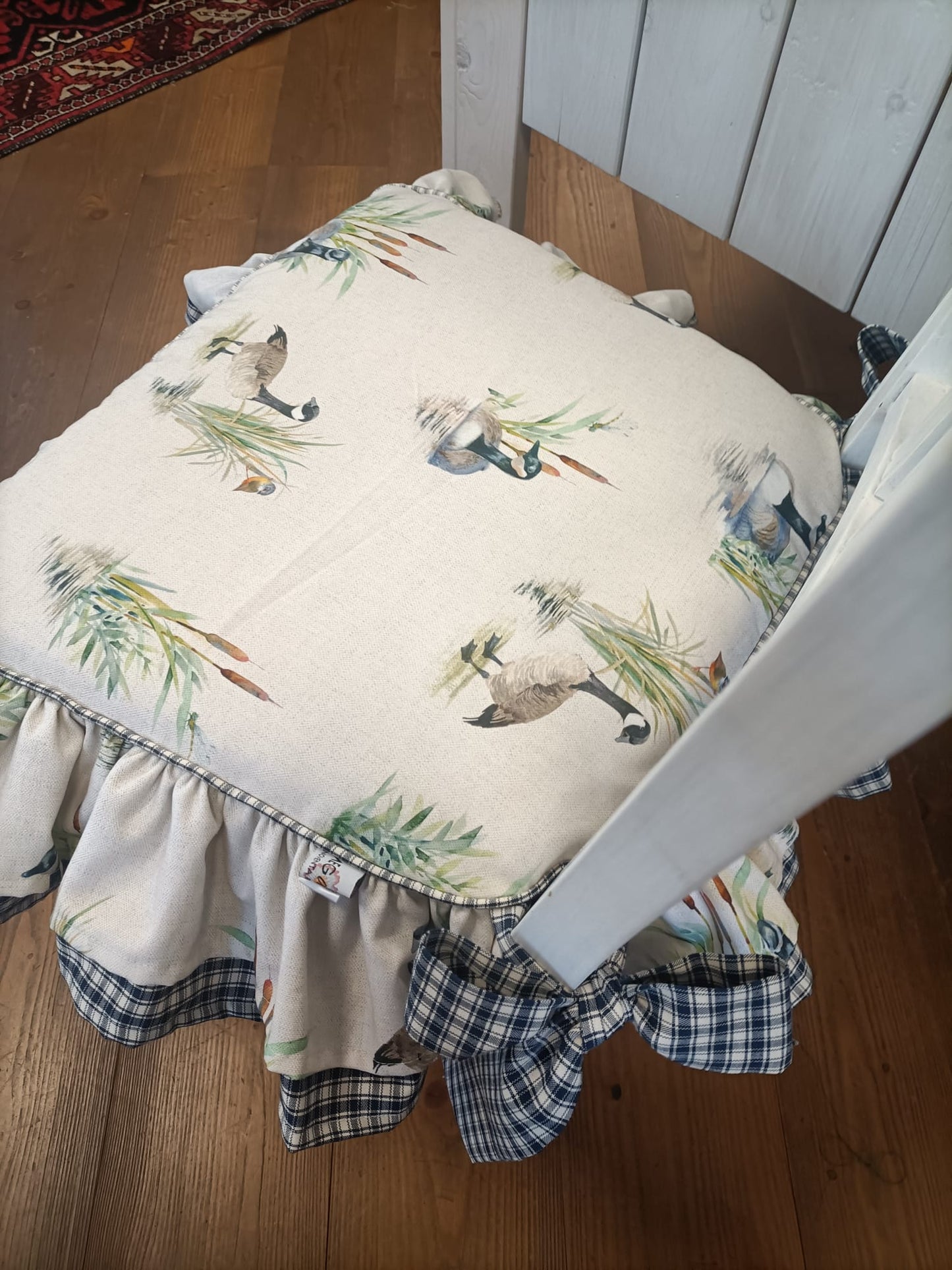 Cuscino per sedia con doppia balza DILETTA