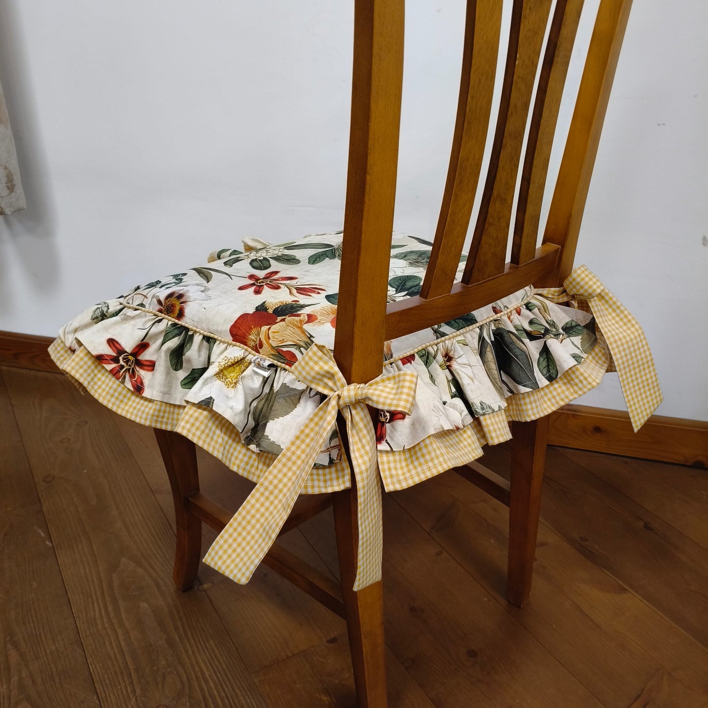 Cuscino per sedia con doppia balza OTTAVIA