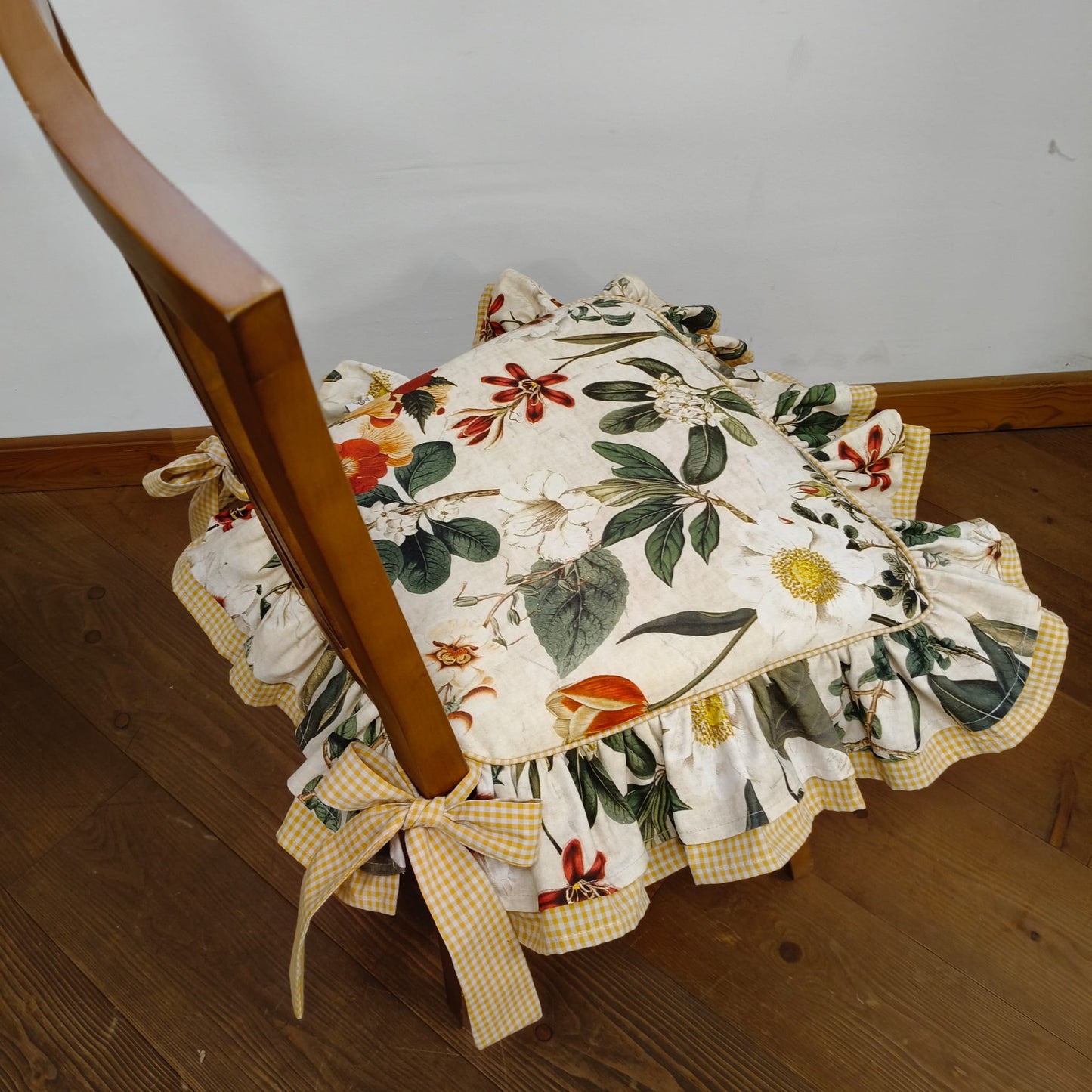 Cuscino per sedia con doppia balza OTTAVIA