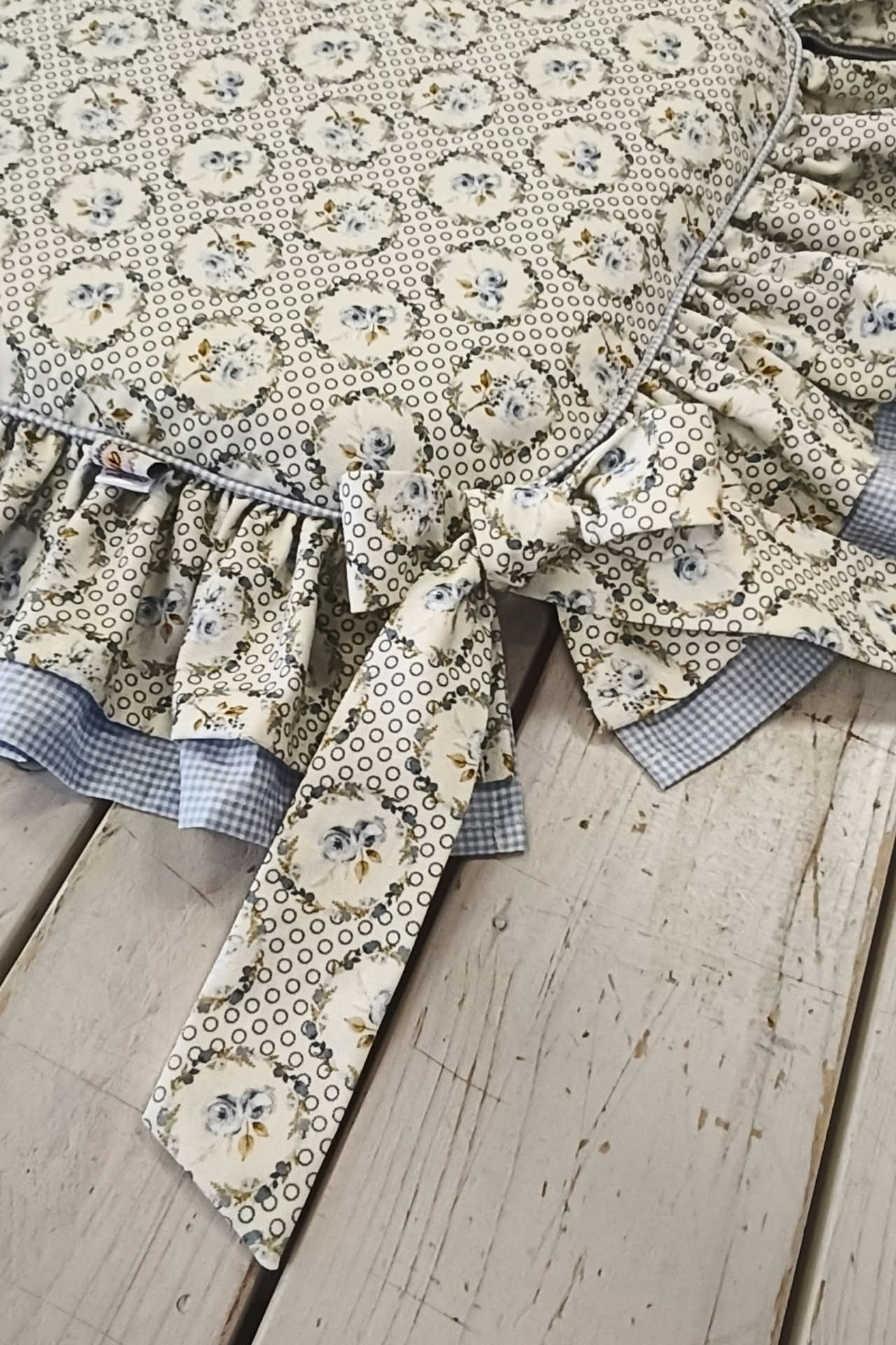 CUSCINO SEDIA SAGOMATO AZZURRA
