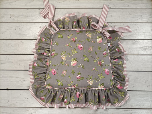 Cuscino con doppia balza VIOLA